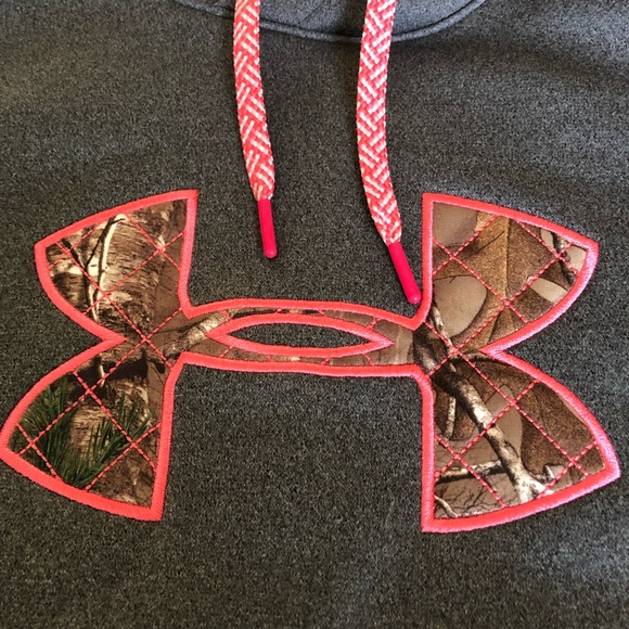 Women’s Camo detail hoodie - Picture 2 of 6